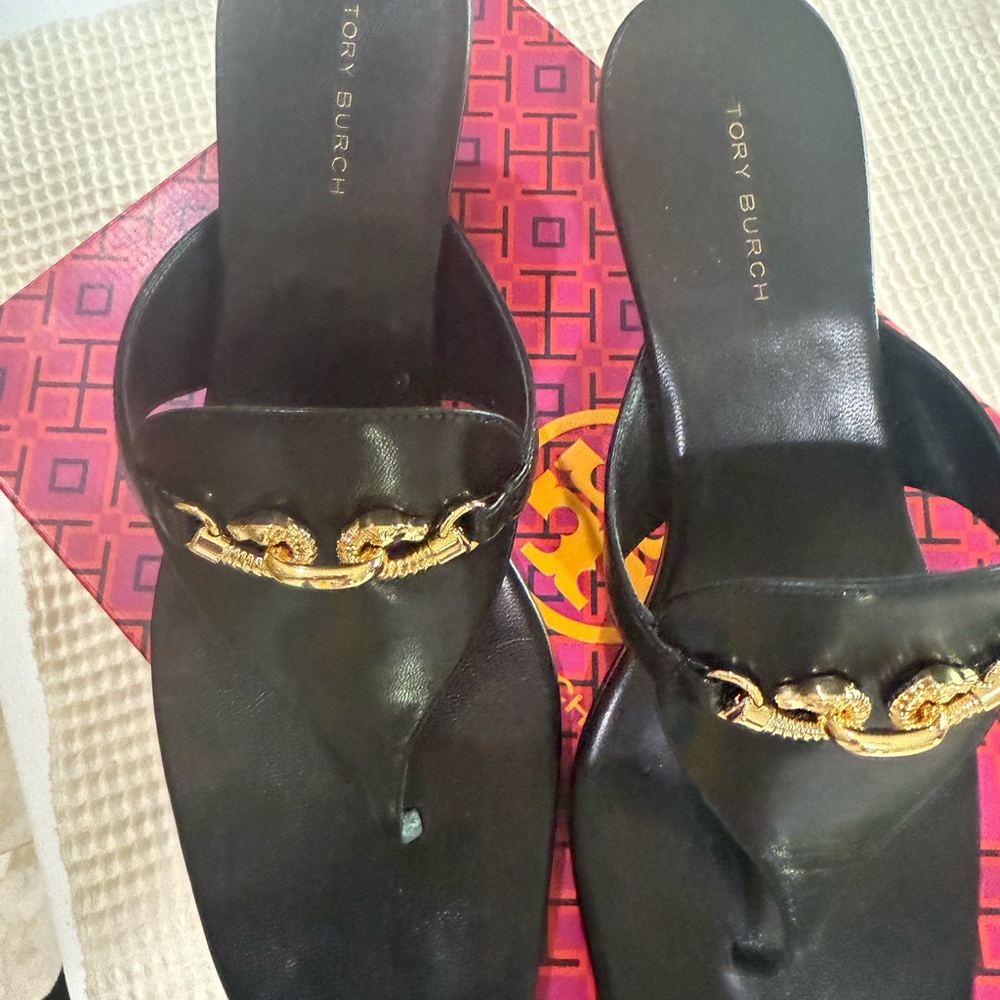 Tory Burch Black Sandals with Gold Chain